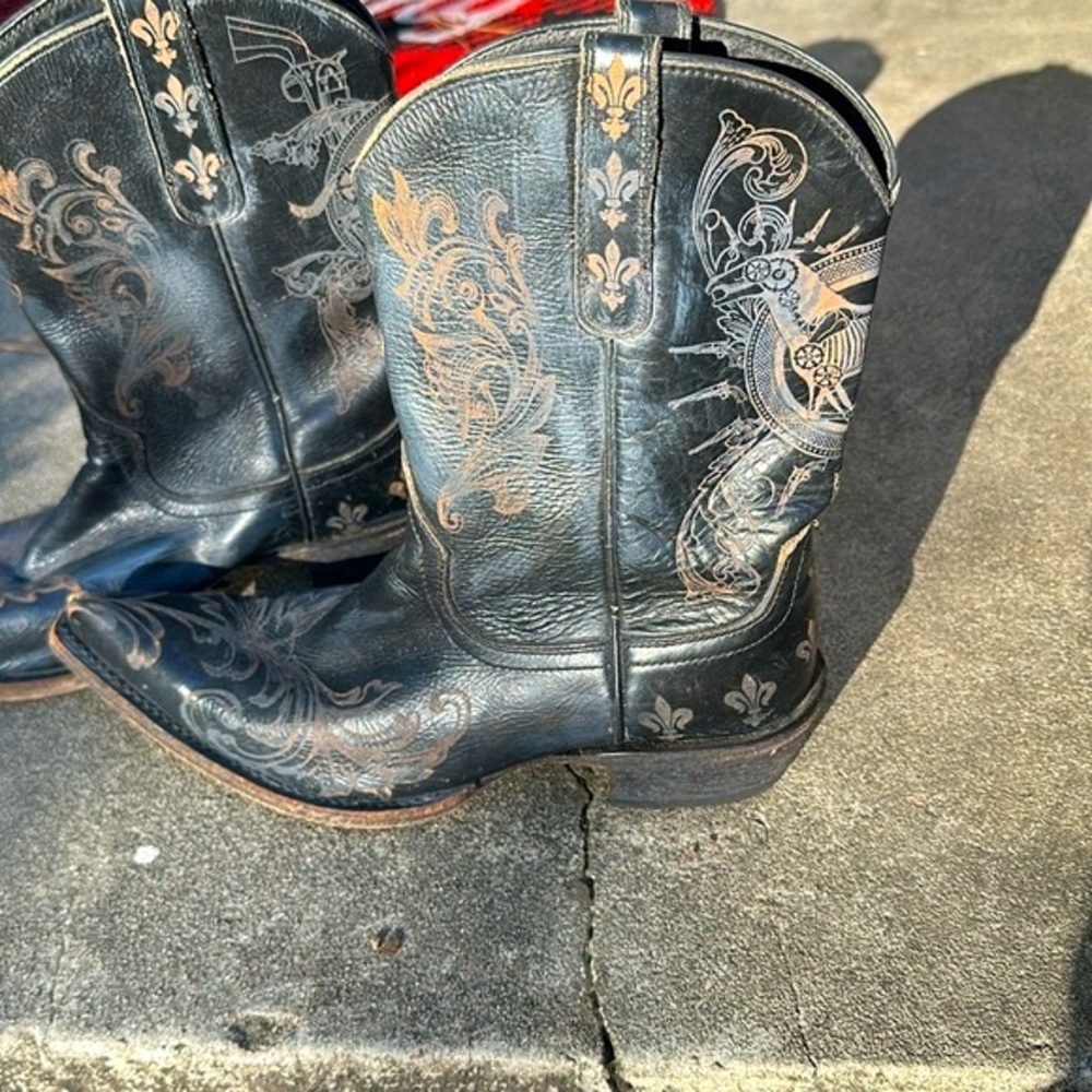 Ariat Pegosa Black leather cowboy boots sz 9.5 B👢great condition great gift!🎁